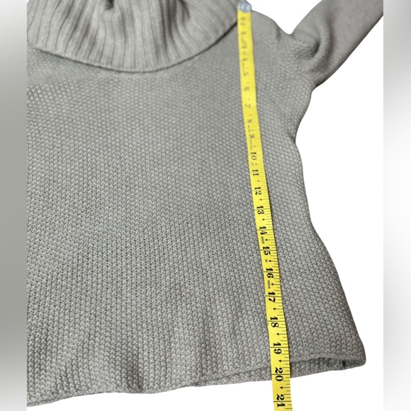 MaxMara Cashmere Wool Cropped Cowl Neck Sweater size M - Picture 5 of 6